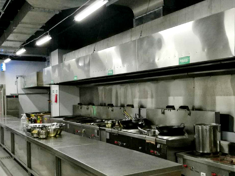 東莞廚具設備--燃氣采暖熱水爐的工作原理